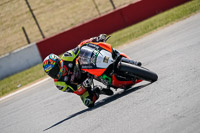 donington-no-limits-trackday;donington-park-photographs;donington-trackday-photographs;no-limits-trackdays;peter-wileman-photography;trackday-digital-images;trackday-photos